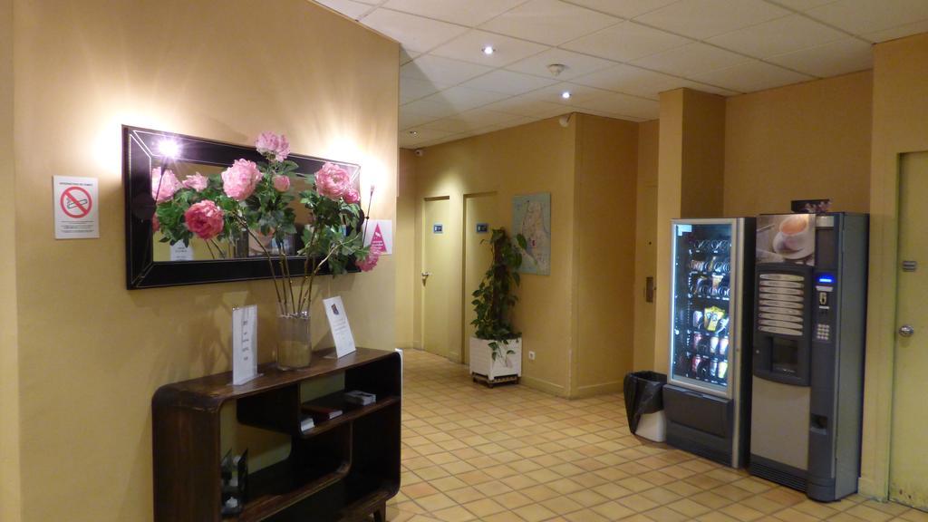 Central Hotel Créteil Buitenkant foto